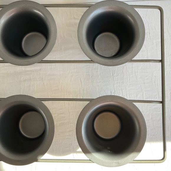 Popover Pan Metal Six Servings - Picture 3 of 7